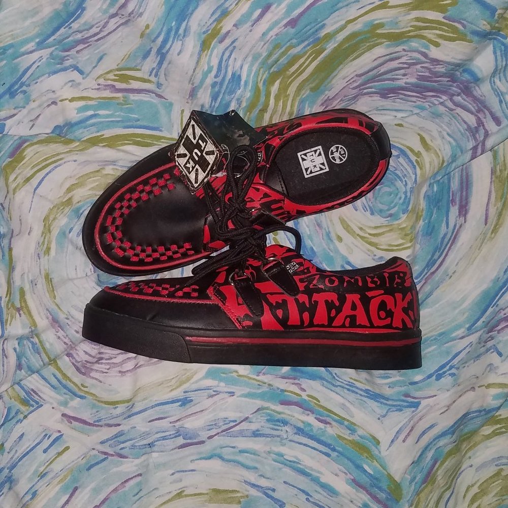 TUK Zombie Attack Creepers